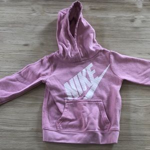 3T Nike hooded sweatshirt.